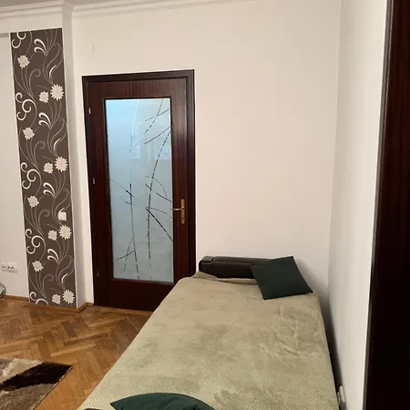 Apartment Centre